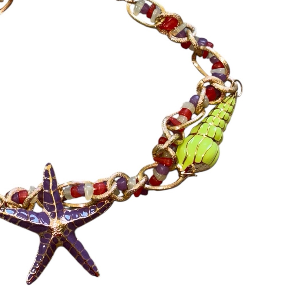 NWT Bold Statement Necklace with Starfish & Colorful Charms Bohemian - Picture 5 of 6